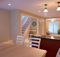 Summer Place - Accommodation Los Angeles