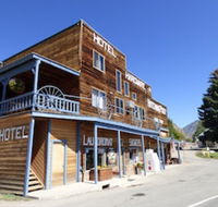 The Hitching Post Hotel and Farm Store - Accommodation Los Angeles