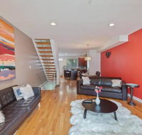 Townhouse 5 mins Center City Convention Center - Accommodation Los Angeles