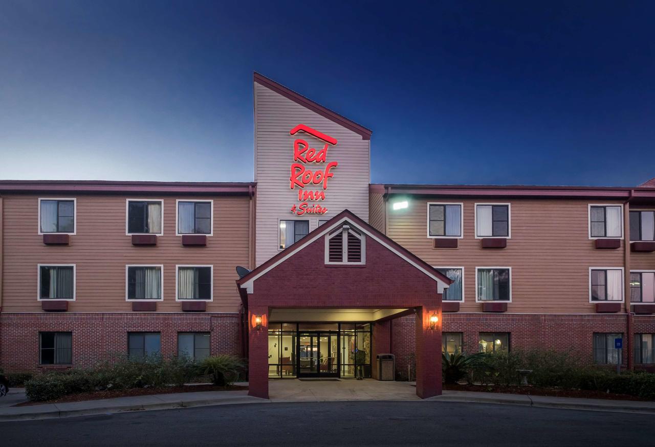 Red Roof Inn & Suites Savannah Airport - thumb 29