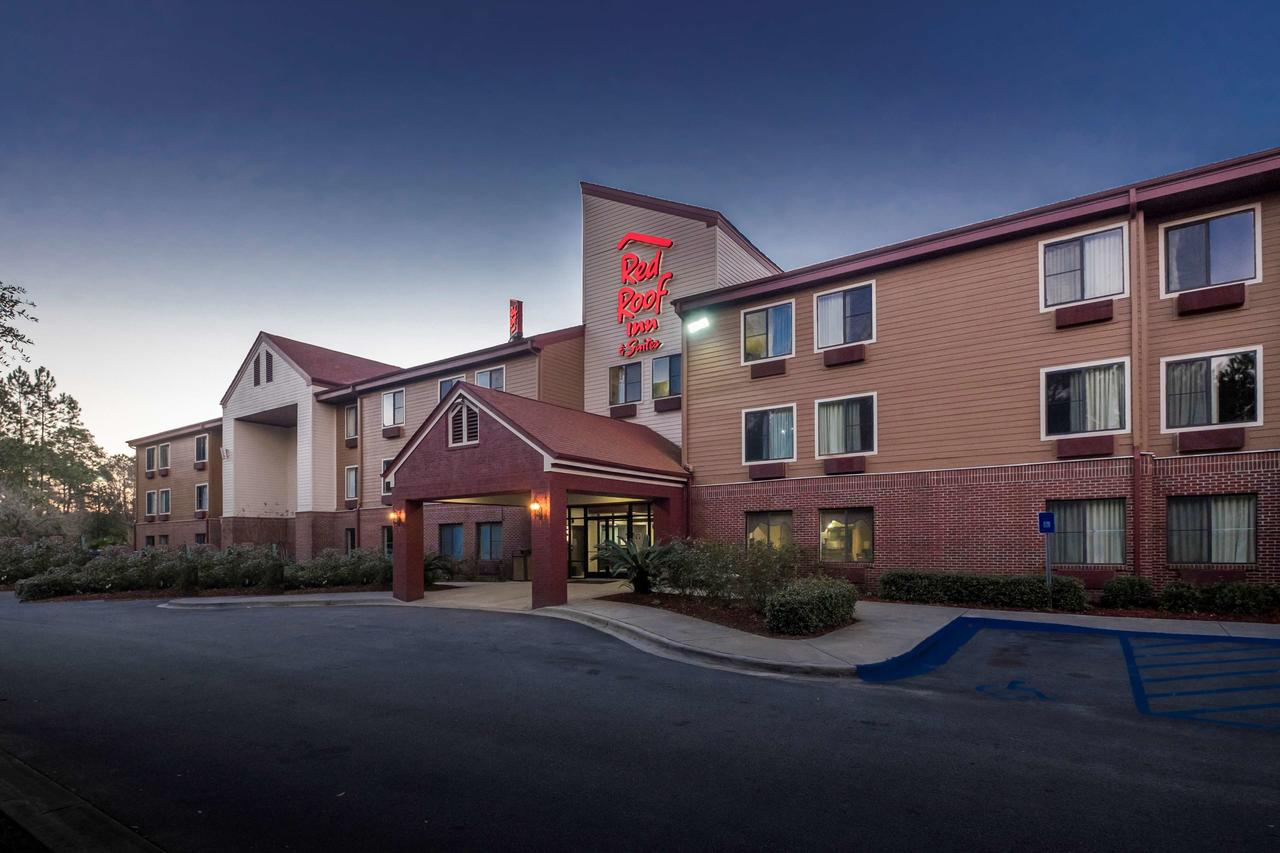 Red Roof Inn & Suites Savannah Airport - thumb 24