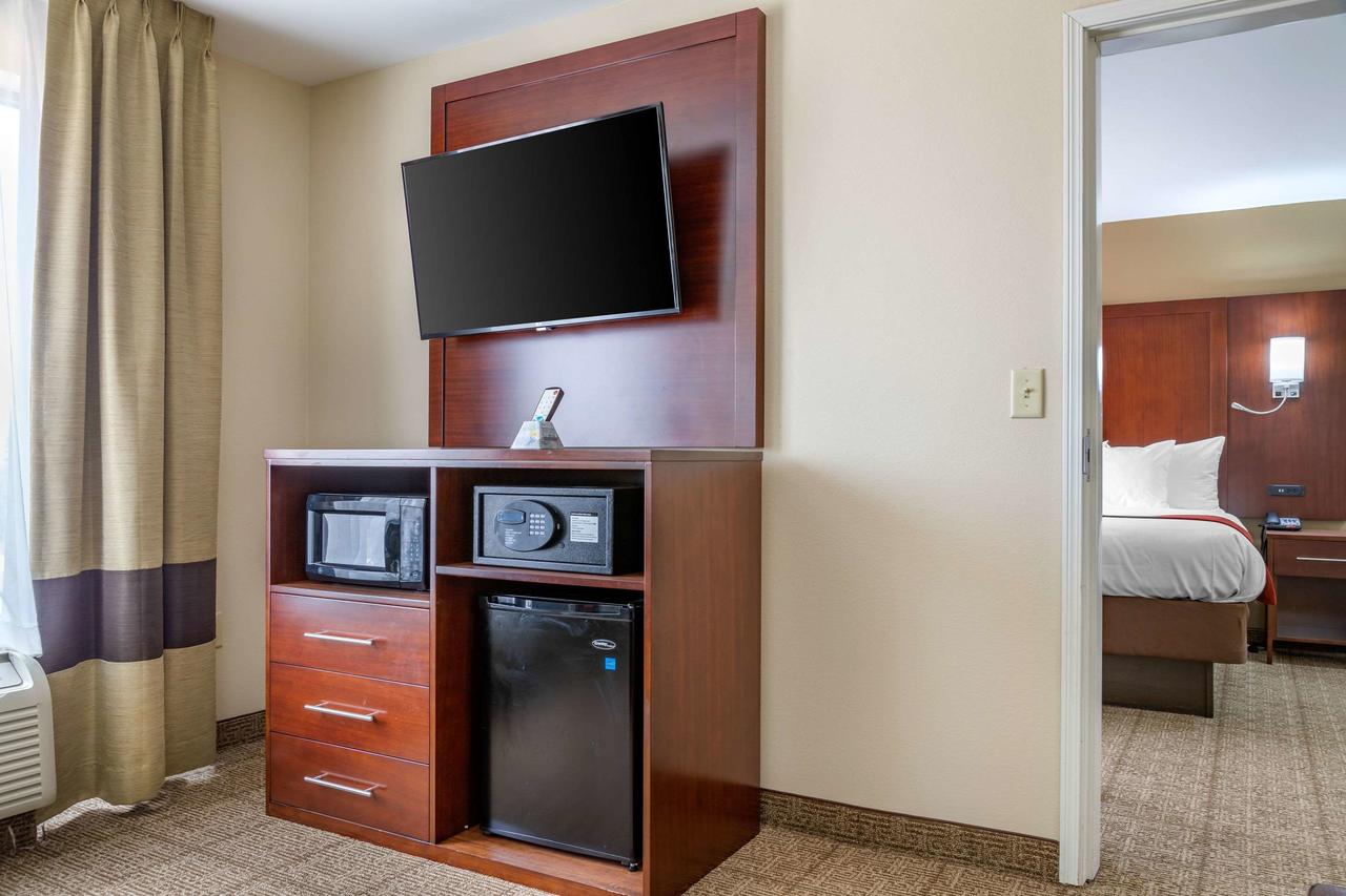 Comfort Suites Gateway - thumb 15