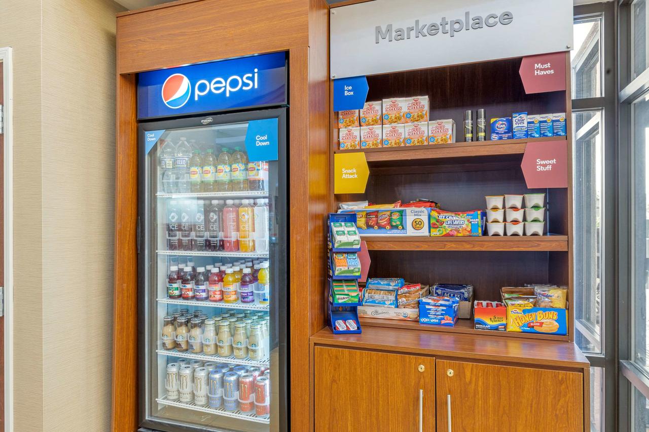 Comfort Suites Gateway - thumb 29