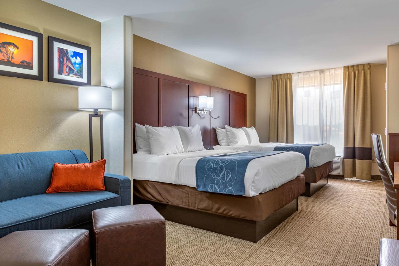 Comfort Suites Gateway - thumb 36