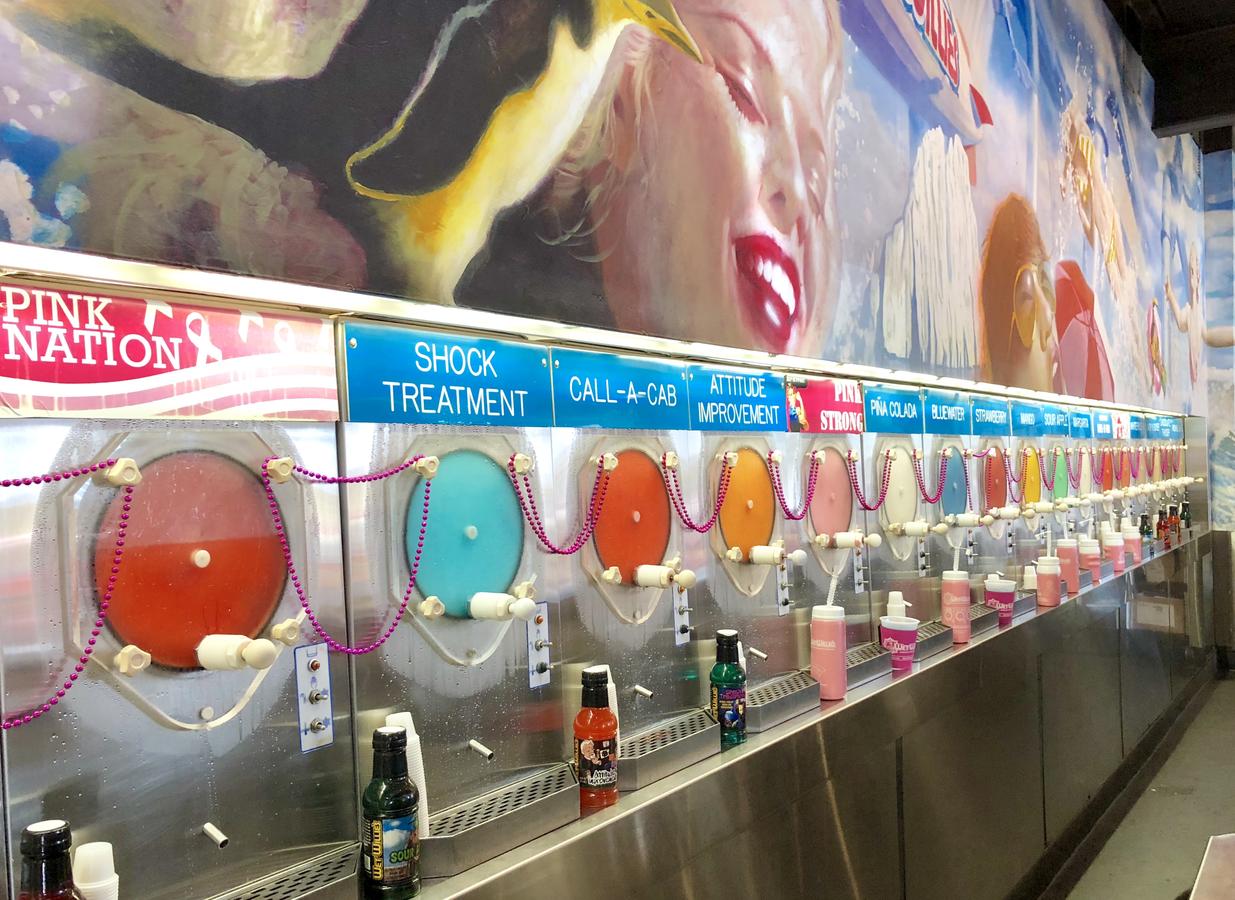 Sea And Breeze Hotel And Condo - thumb 22