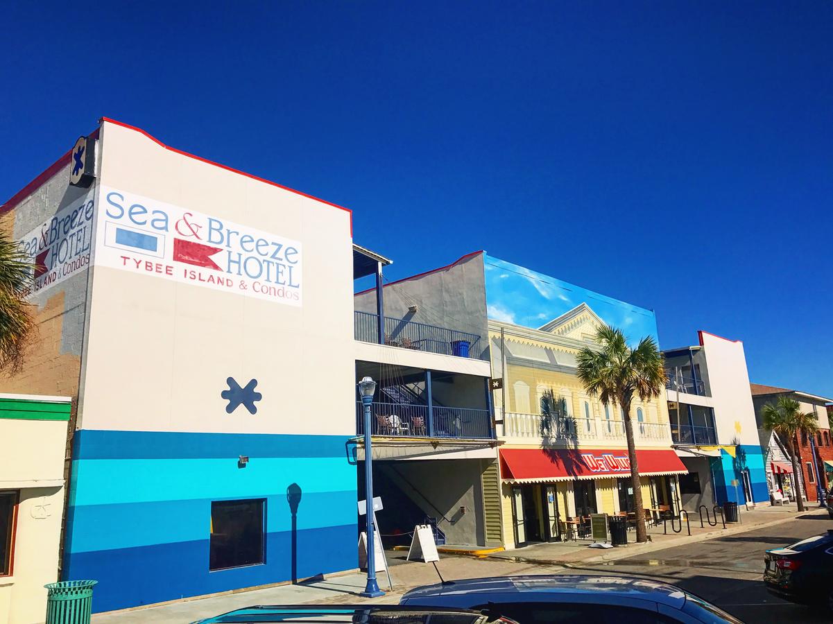 Sea And Breeze Hotel And Condo - thumb 36