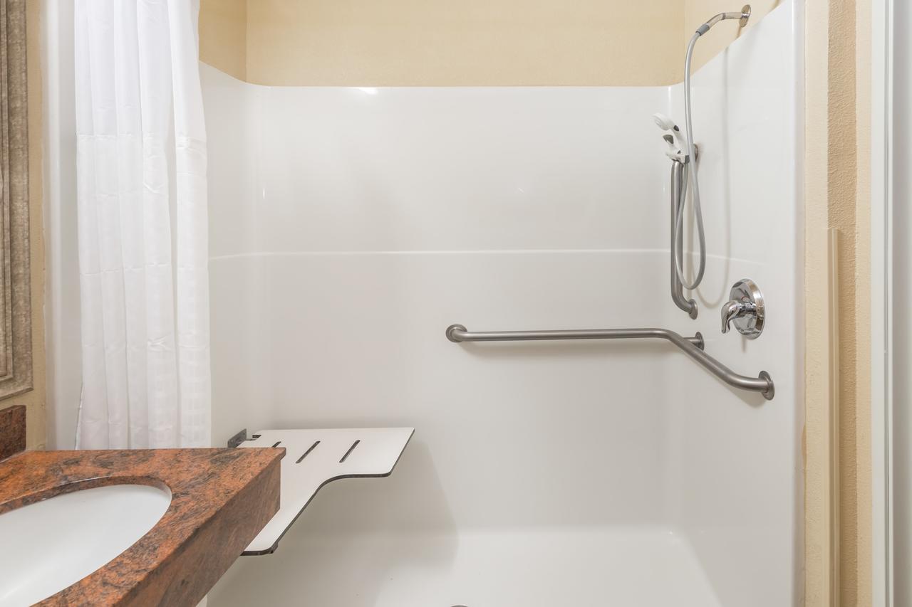 Baymont By Wyndham Savannah/Garden City - thumb 15