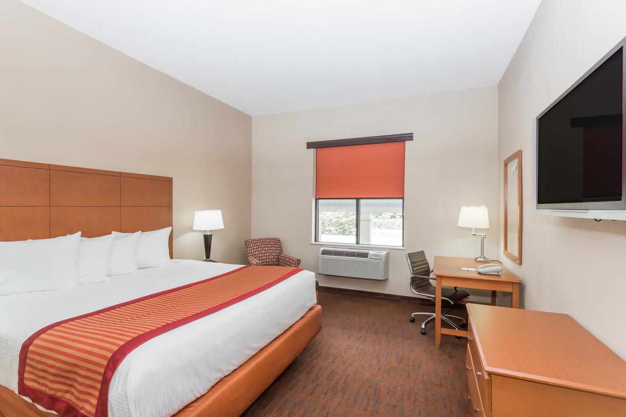 Baymont By Wyndham Savannah/Garden City - thumb 16