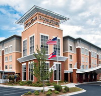 DoubleTree by Hilton Hotel Savannah Airport - Accommodation Los Angeles