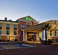 Holiday Inn Express Hotel & Suites Hinesville - Accommodation Los Angeles