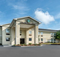 Quality Inn  Suites Savannah North - Accommodation Los Angeles