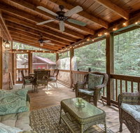 Dancing Bear Cabin - Accommodation Los Angeles