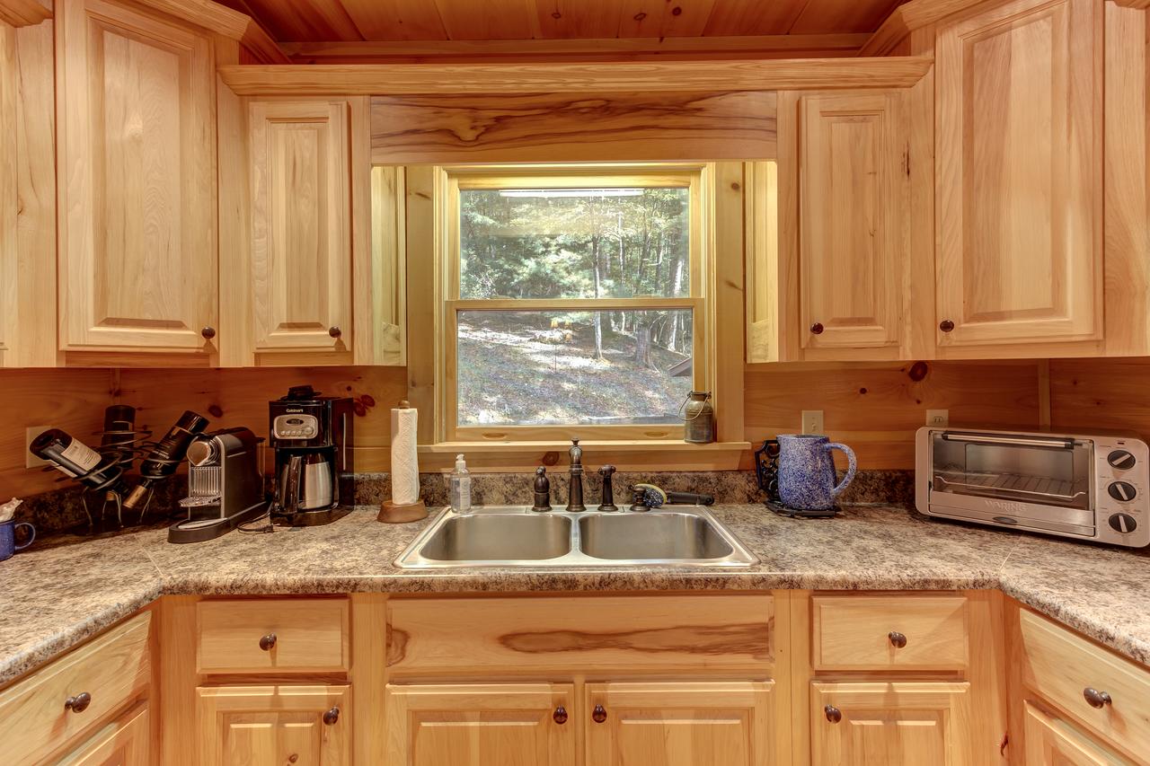 Dancing Bear Cabin - thumb 11