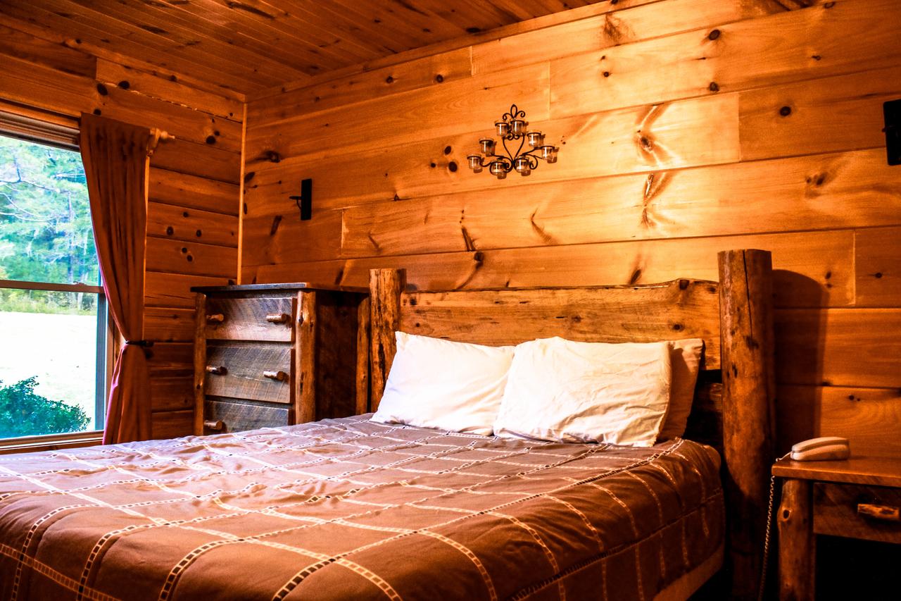 Rivers Edge Cabin - thumb 24