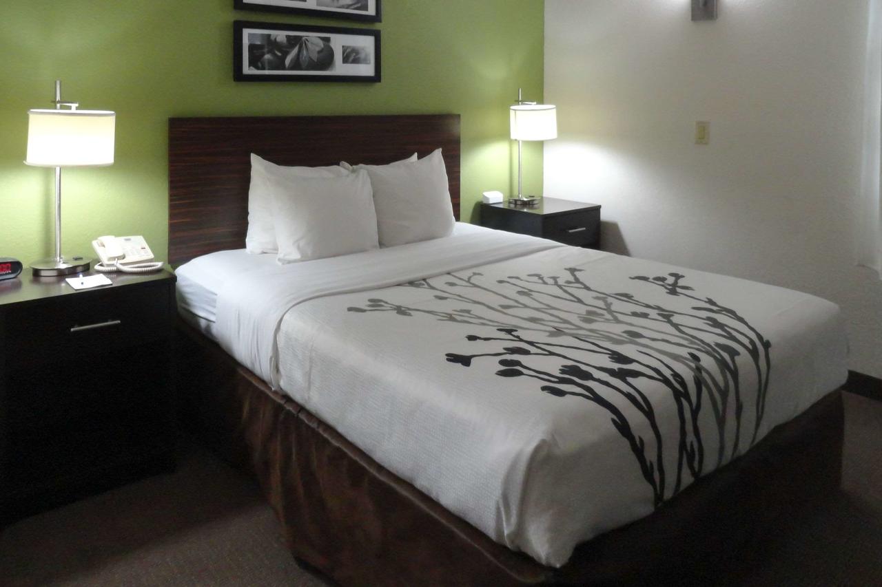 Sleep Inn & Suites - thumb 22