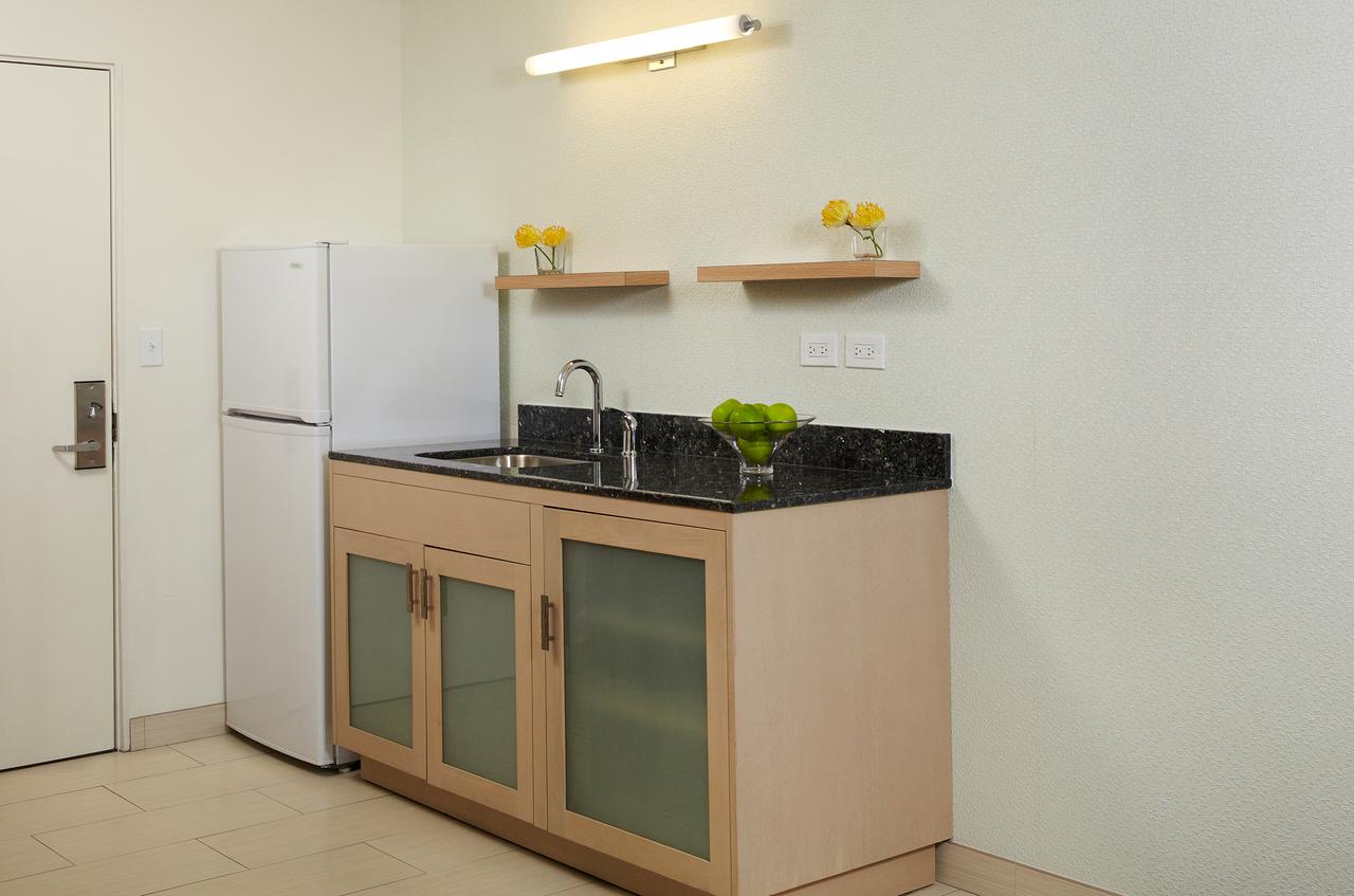 Kauai Shores Hotel - thumb 12