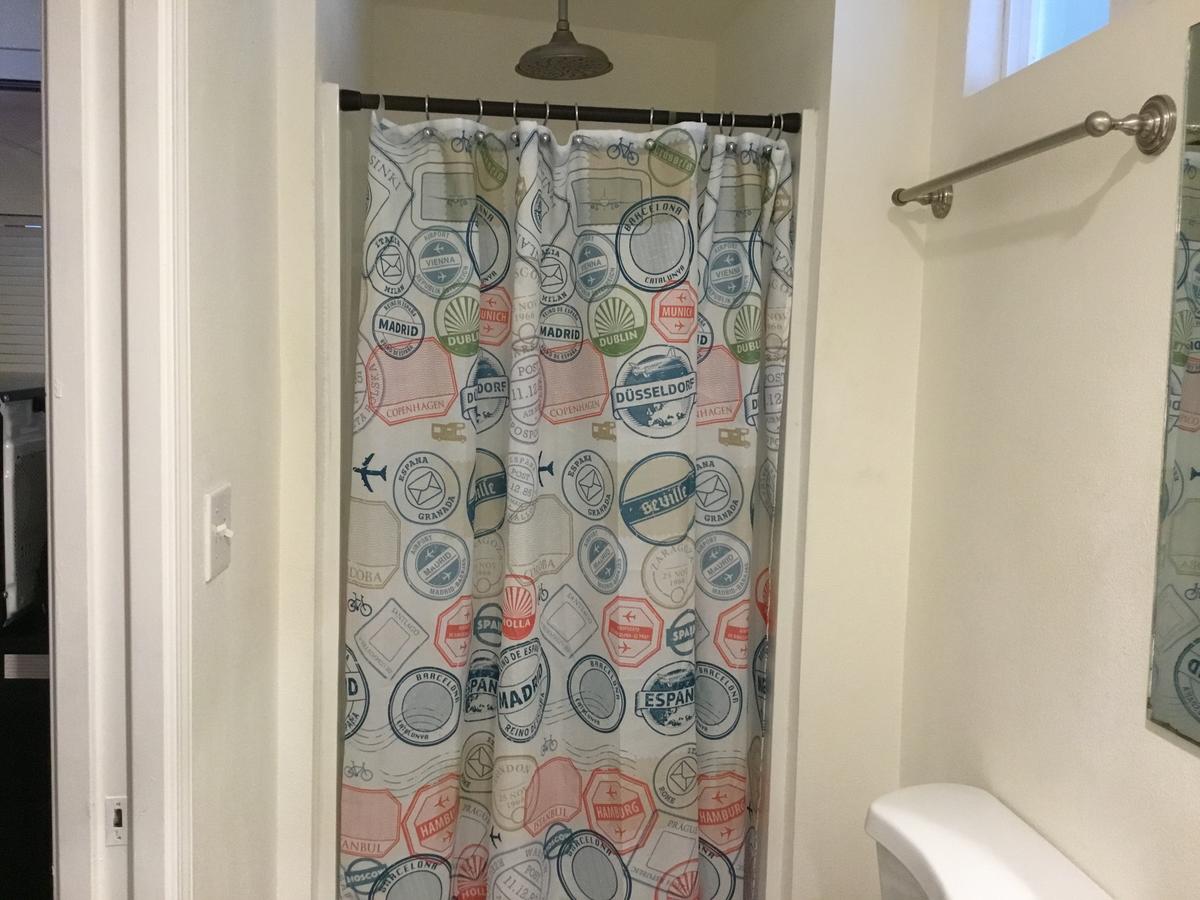 Homestay Hanauma Bay - Minimum 30 Nights Required - thumb 5