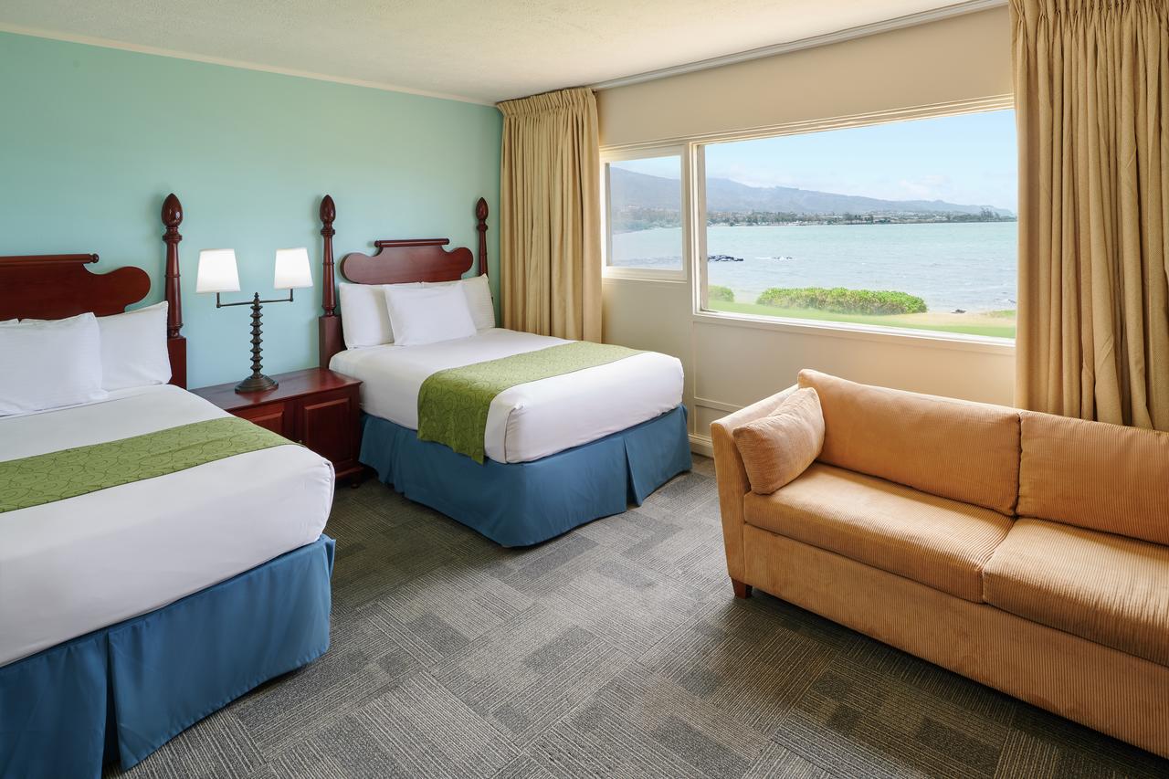 Maui Beach Hotel - thumb 4