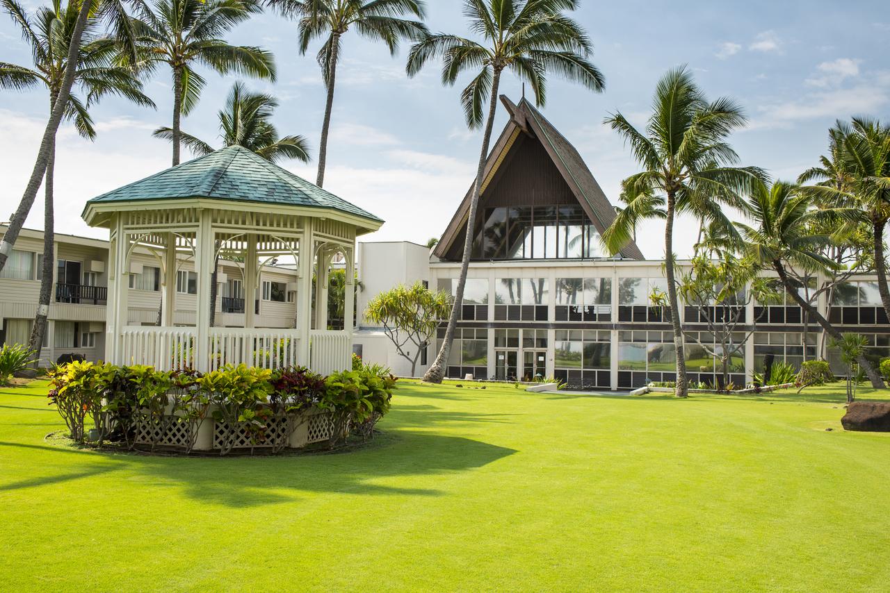 Maui Beach Hotel - thumb 29