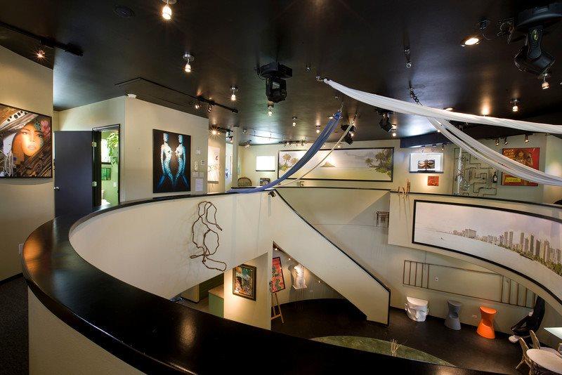 Unique Art Gallery Theater Home - thumb 0