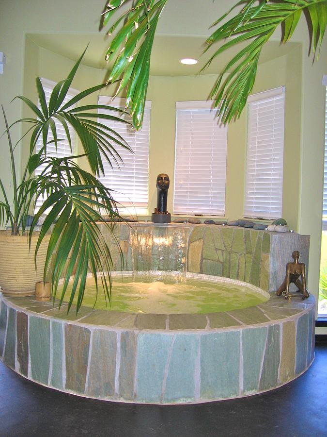 Unique Art Gallery Theater Home - thumb 5