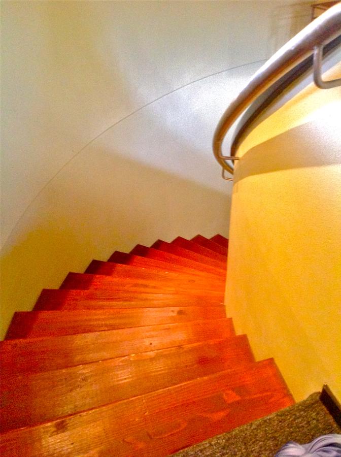 Unique Art Gallery Theater Home - thumb 12