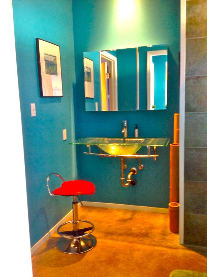 Unique Art Gallery Theater Home - thumb 10