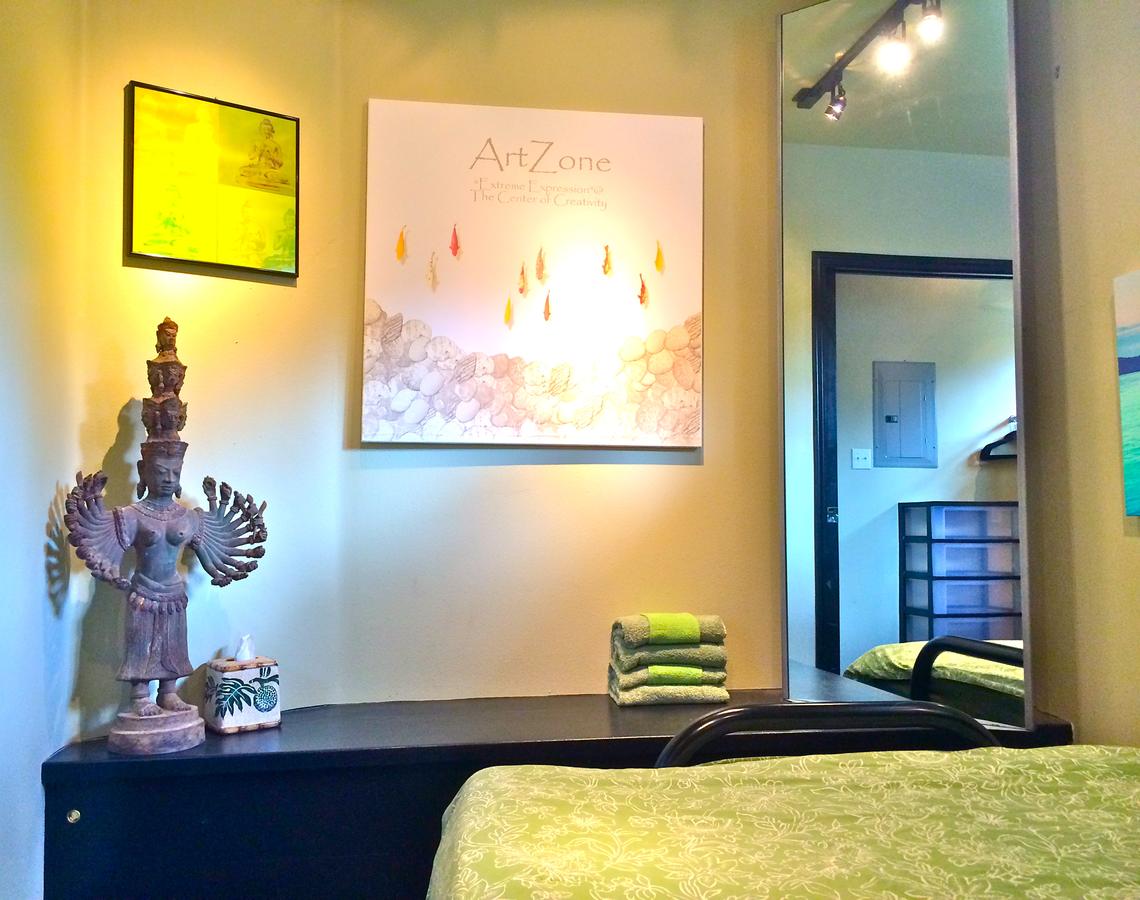 Unique Art Gallery Theater Home - thumb 15