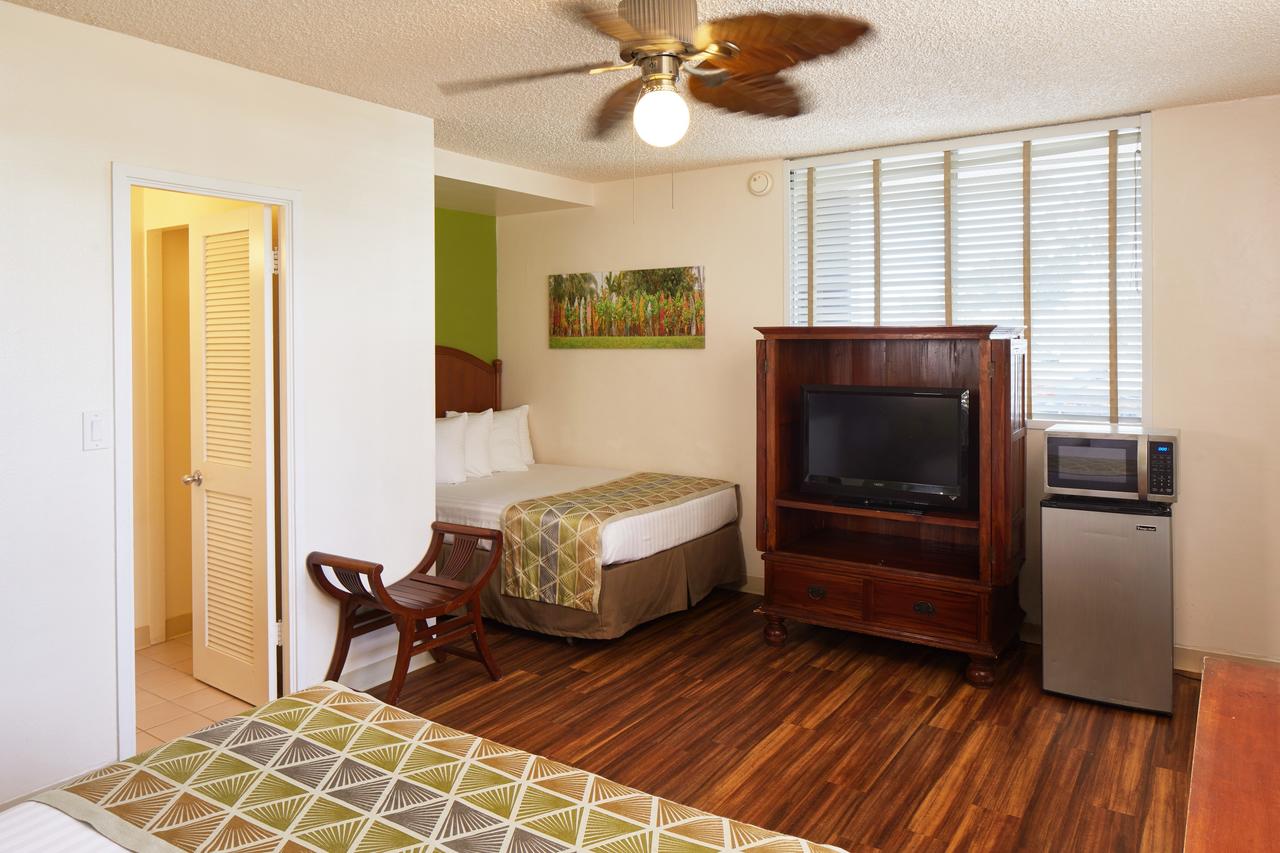 Pacific Marina Inn - thumb 4