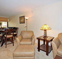 Discovery Bay 1118 City View 1BR - Accommodation Los Angeles