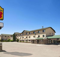 Super 8 by Wyndham Idaho Falls - Accommodation Los Angeles