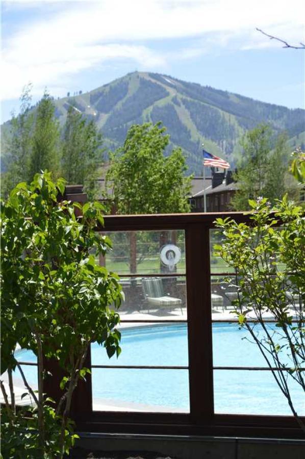 Dollar Meadows Condo With Sun Valley Amenities - thumb 8