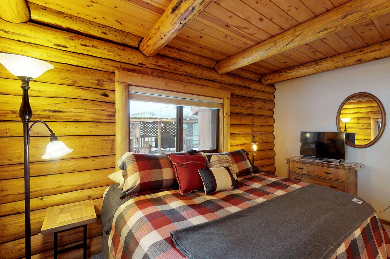 Rustic Retreat - thumb 9