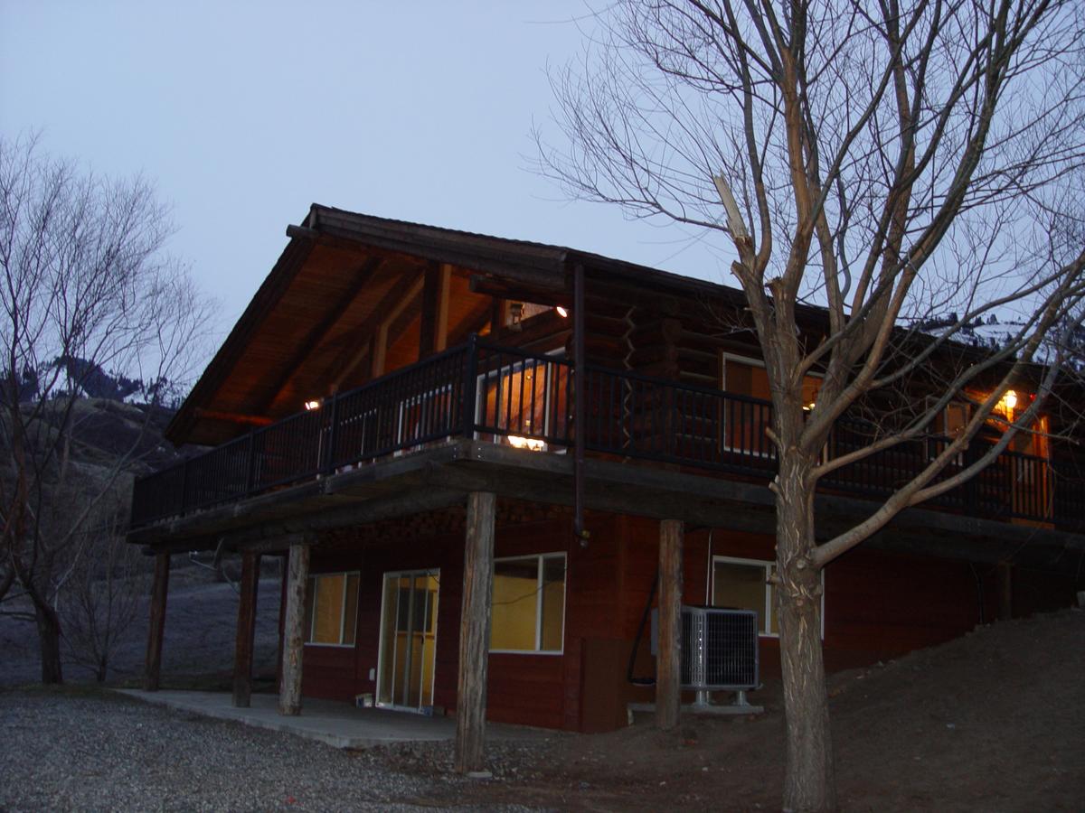 Rural Log Home - thumb 10