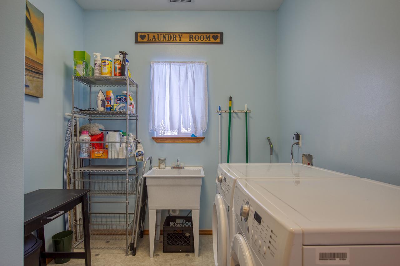 No Wake Zone - thumb 30