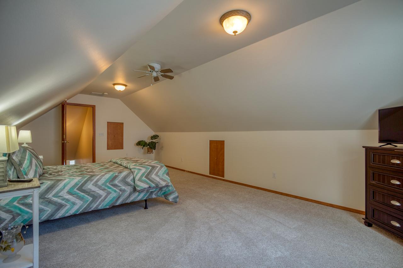 No Wake Zone - thumb 38