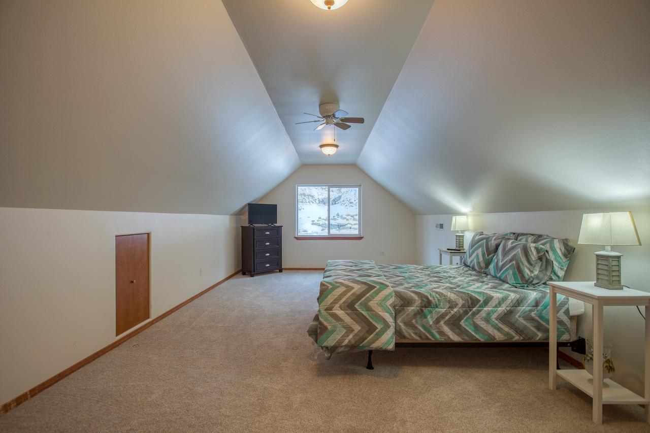 No Wake Zone - thumb 37