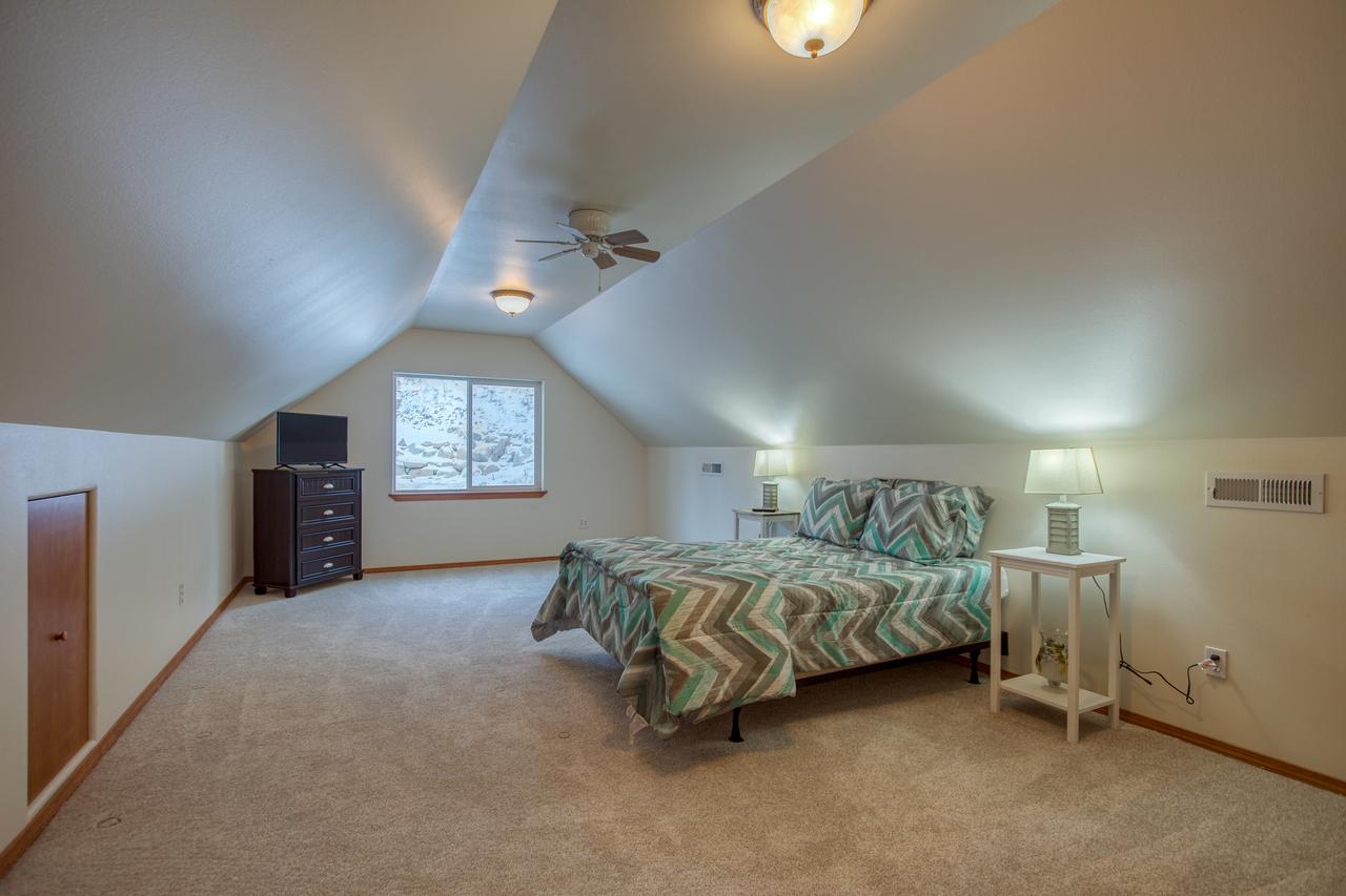 No Wake Zone - thumb 12