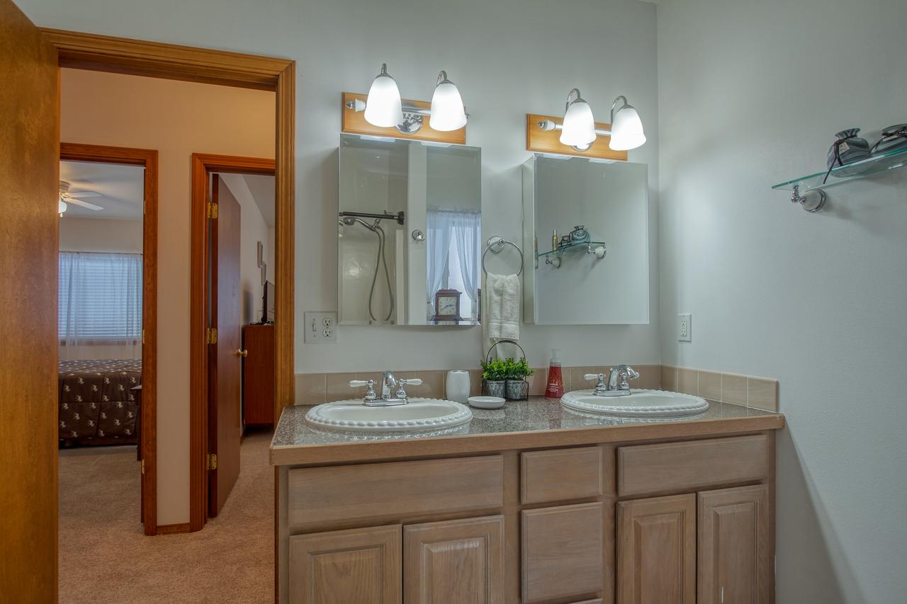 No Wake Zone - thumb 36