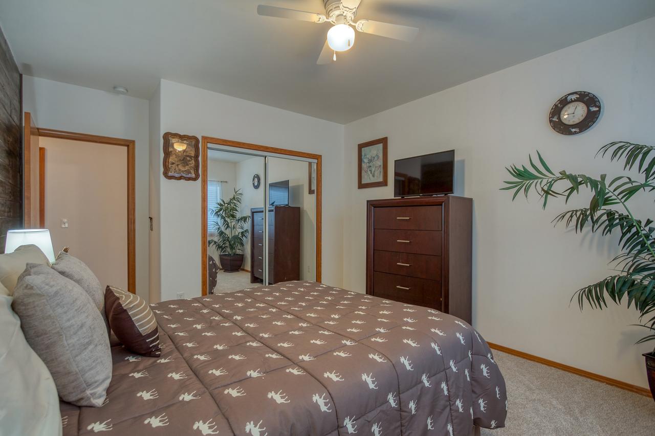 No Wake Zone - thumb 35