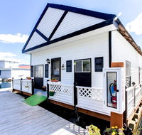 Scenic Bay Float Home Hideaway - Accommodation Los Angeles