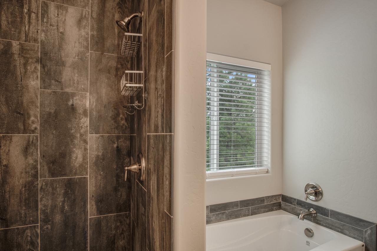 Bayview Beauty - thumb 23