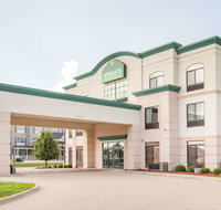 Wingate By Wyndham Champaign - Accommodation Los Angeles