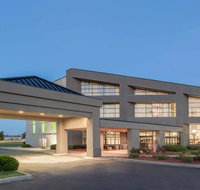 The Garden Hotel Urbana Champaign - Accommodation Los Angeles