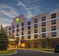 Holiday Inn Hotel  Suites Bolingbrook - Accommodation Los Angeles