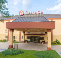Ramada by Wyndham Bolingbrook - Accommodation Los Angeles