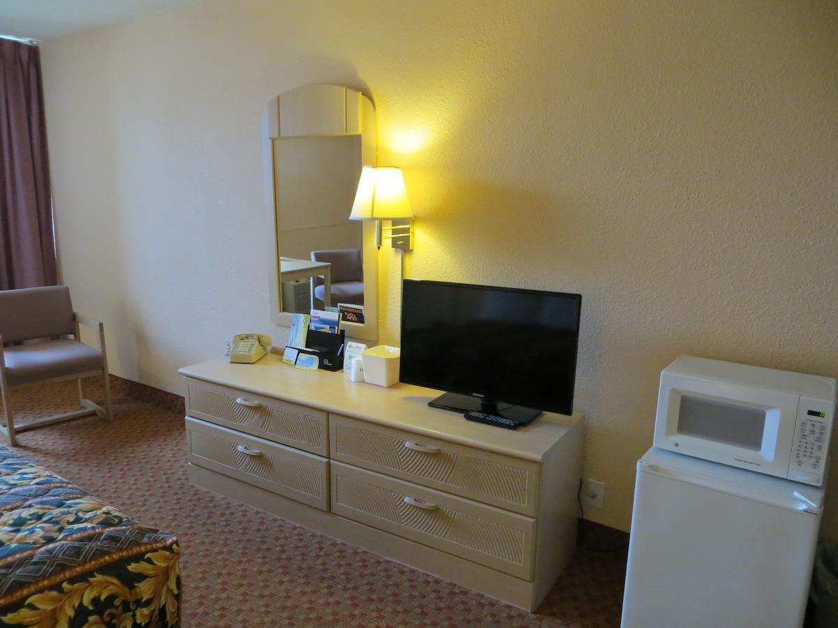 Days Inn By Wyndham Princeton - thumb 26