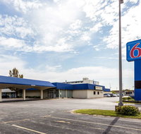 Studio 6 Pekin - Accommodation Los Angeles