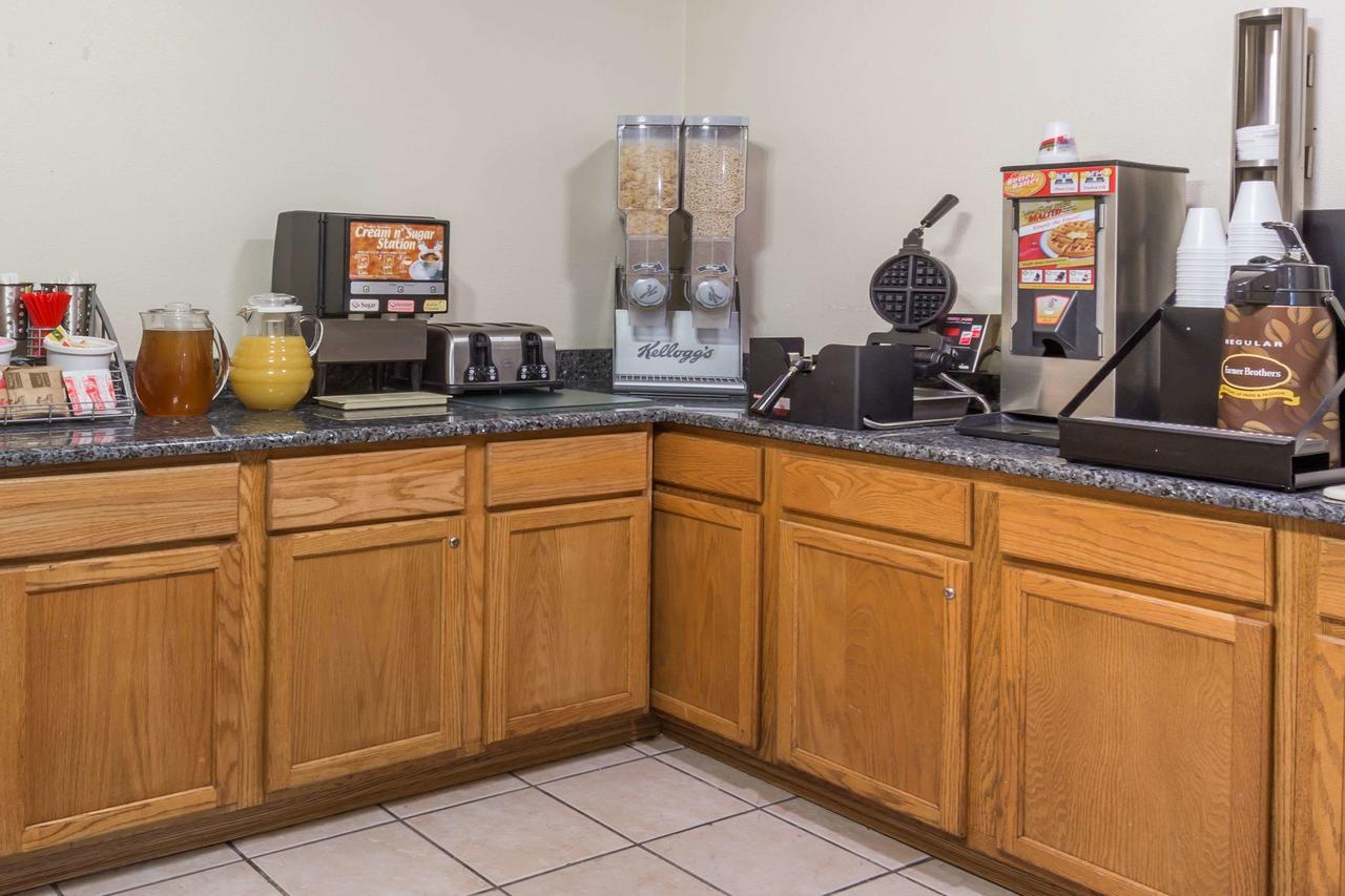 Super 8 By Wyndham Morris - thumb 20