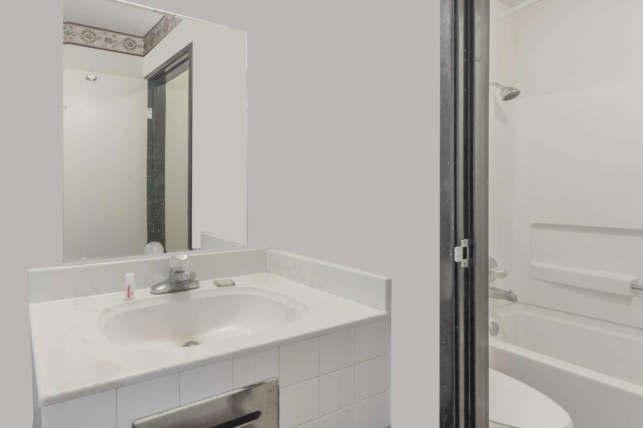 Super 8 By Wyndham Morris - thumb 26